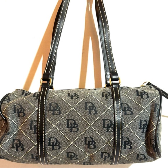 Dooney bourke signature print canvas handbag - Picture 2 of 8